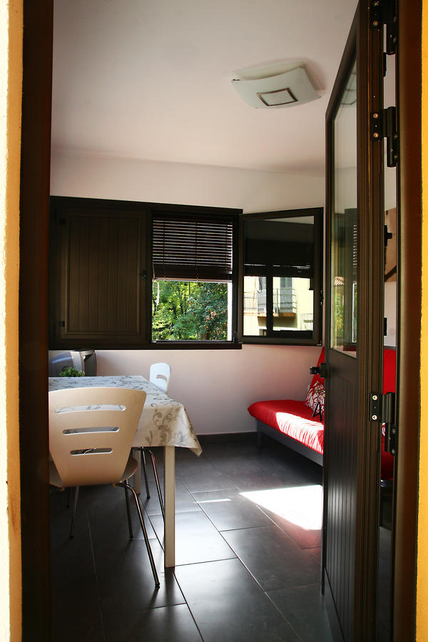 Carmelita Aparthotel Sant Privat de Bas Room photo